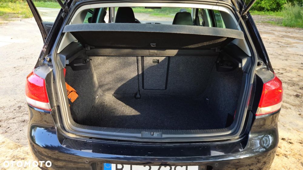 Volkswagen Golf 1.6 Comfortline - 4