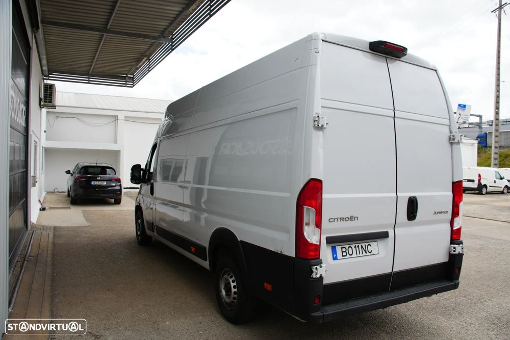 Citroën Jumper L3H3 2.2BlueHDI 180cv - 4