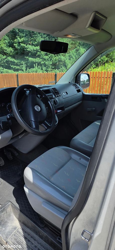 Volkswagen Transporter - 4