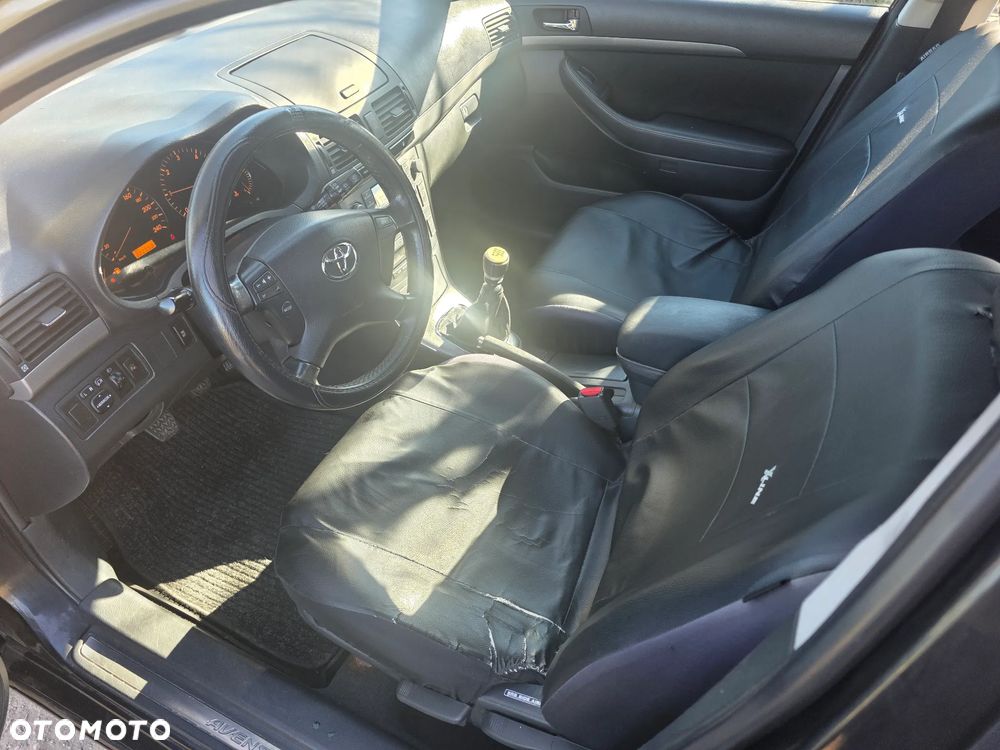 Toyota Avensis 2.0 D-4D Sol Premium - 7