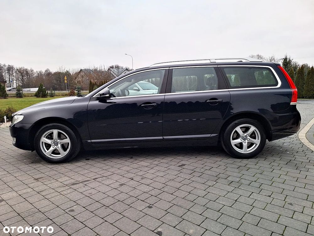 Volvo V70 D3 Momentum - 18