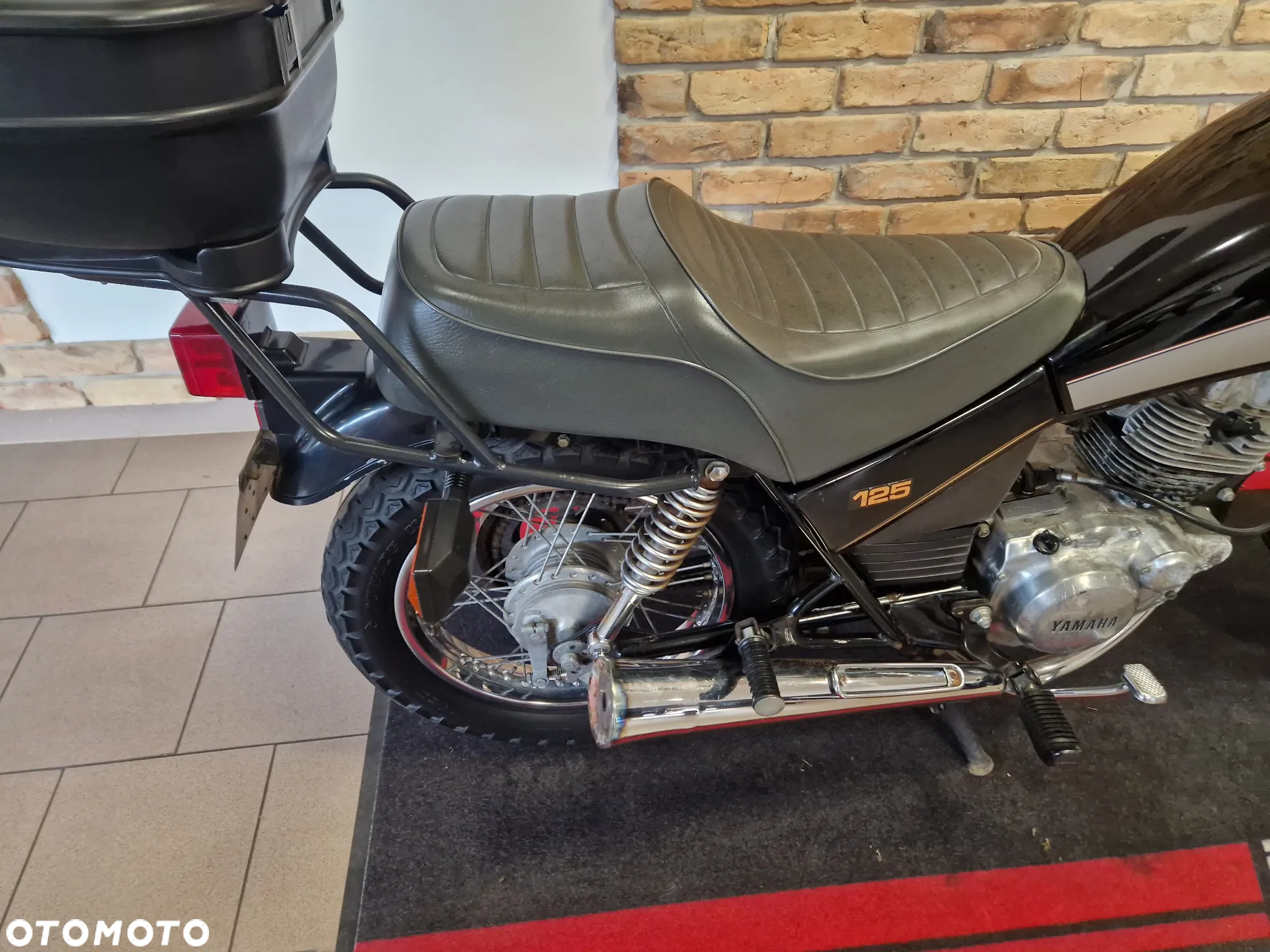 Yamaha SR - 17