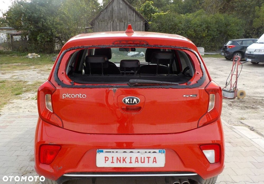 Kia Picanto - 12