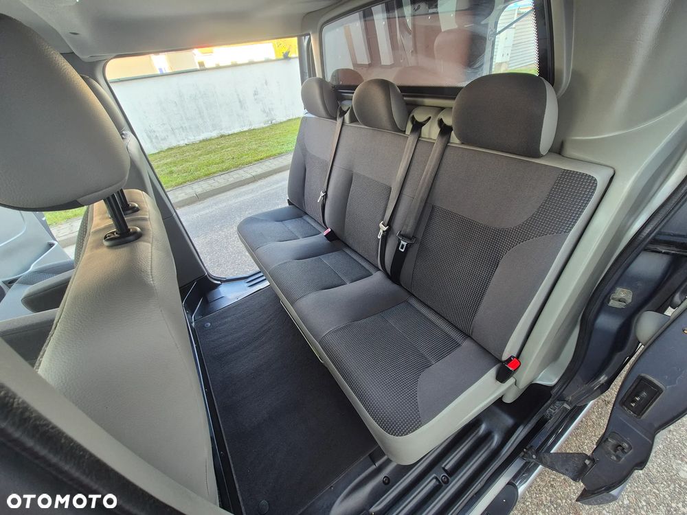 Opel Vivaro - 20