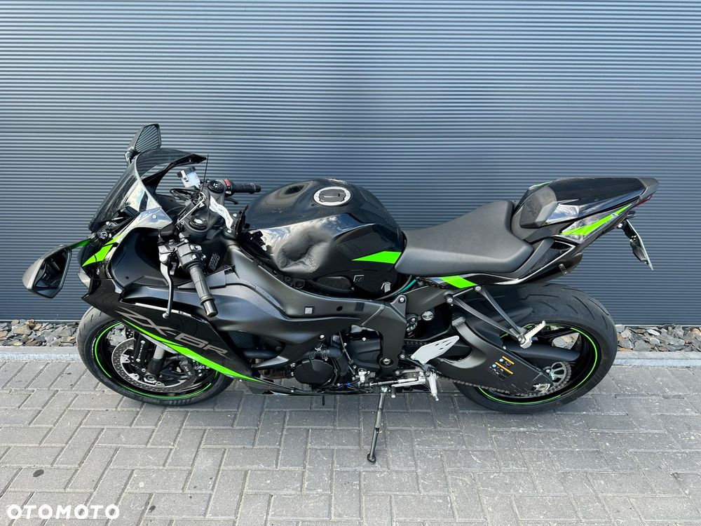 Kawasaki ZX - 2