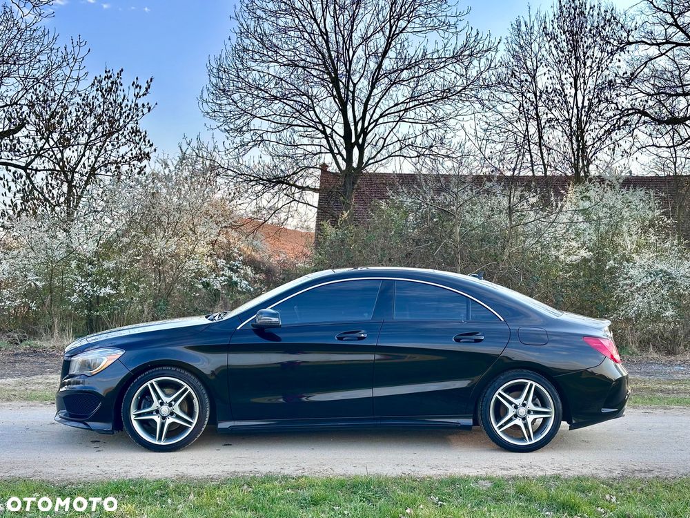 Mercedes-Benz CLA 250 7G-DCT AMG Line - 3