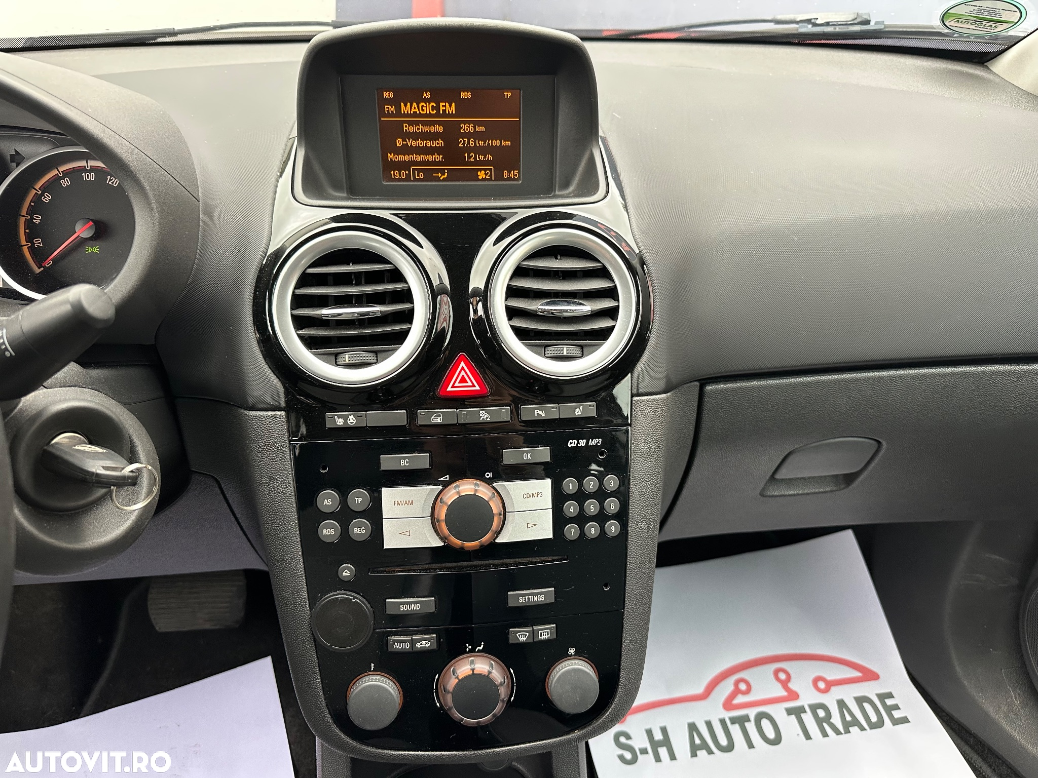 Opel Corsa 1.4 Automatik Sport - 8