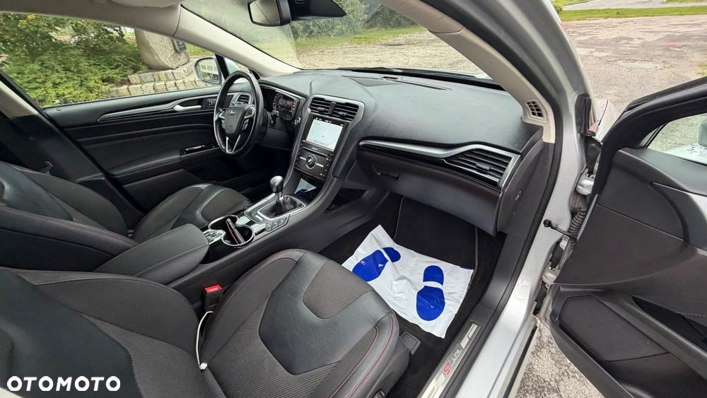 Ford Mondeo - 17