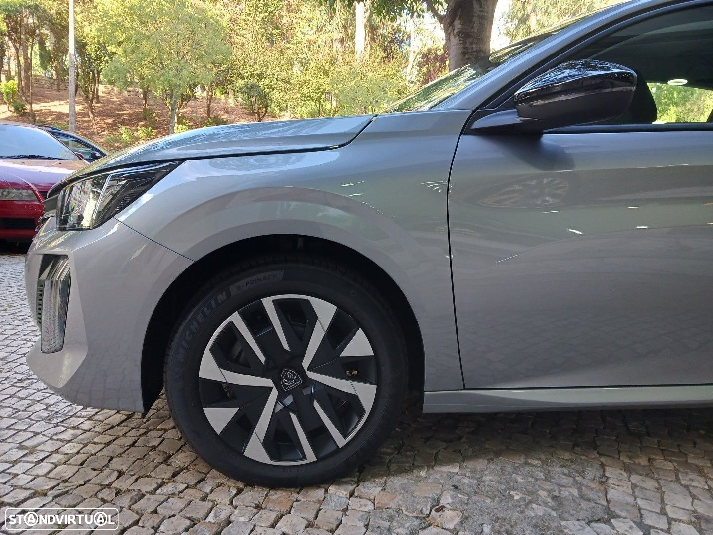 Peugeot 208 1.2 PureTech Style - 10