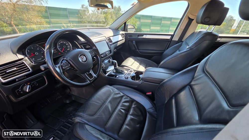 VW Touareg 3.0 TDI V6 Top Tiptronic - 4