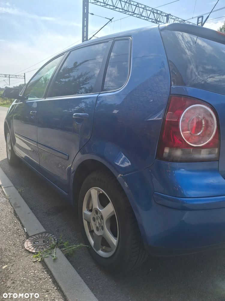 Volkswagen Polo 1.4 16V Comfortline - 5