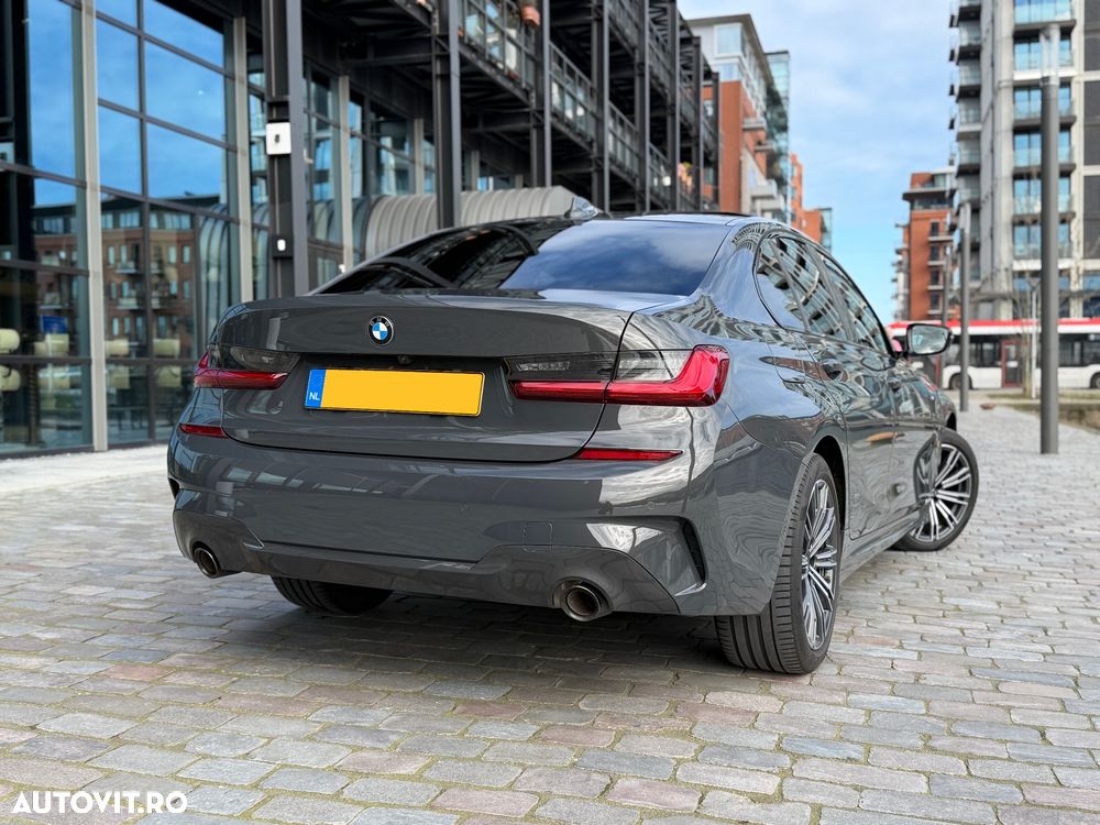 BMW Seria 3 330e Aut. M Sport - 5