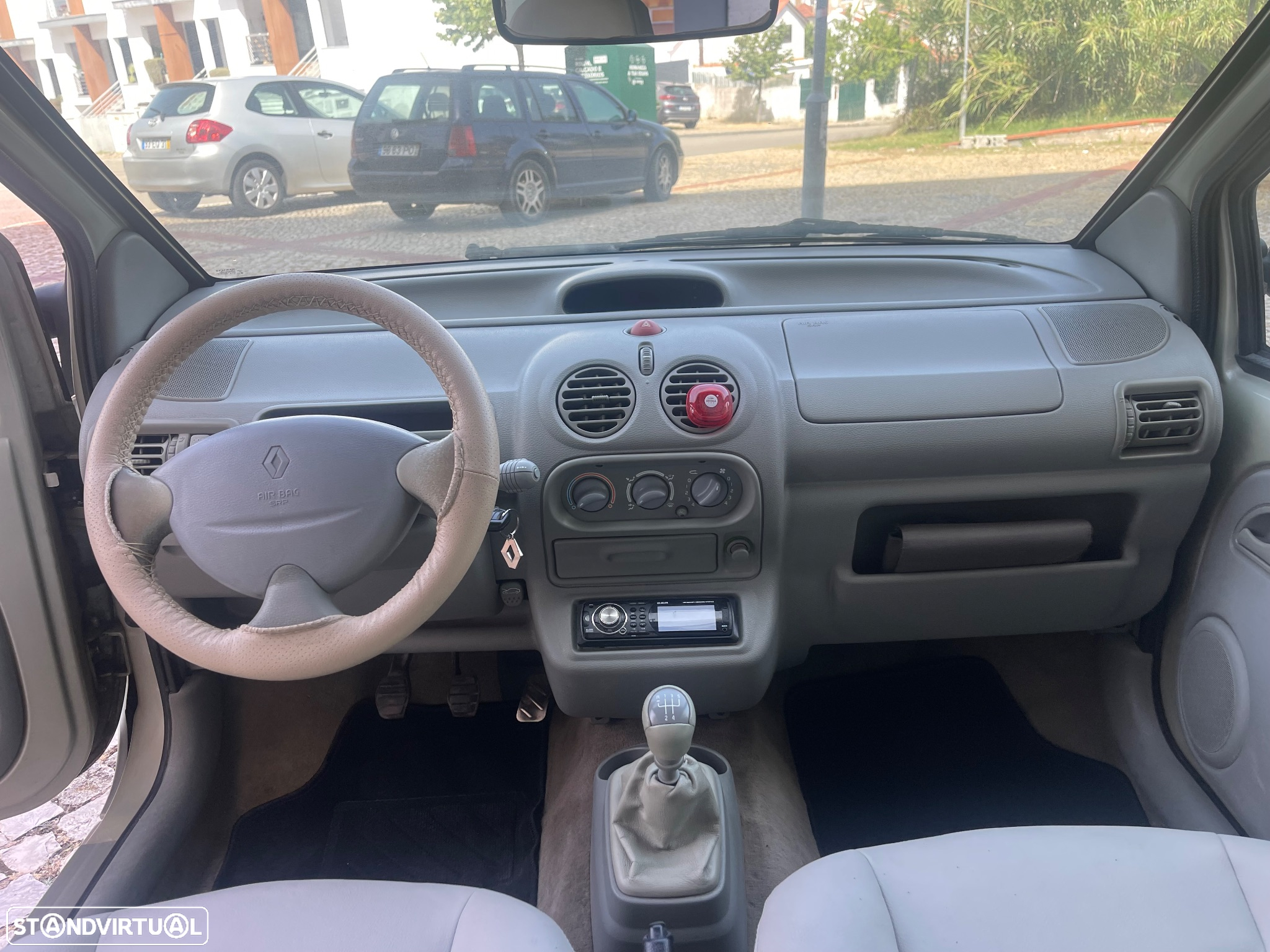 Renault Twingo 1.2 16V Initiale - 9