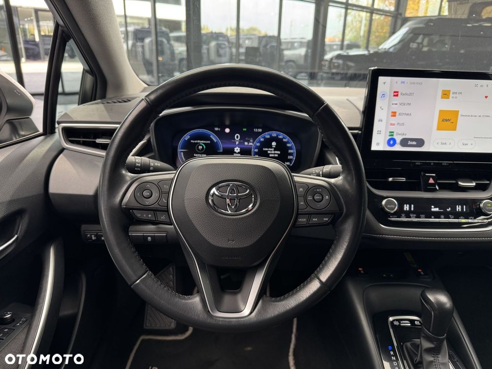 Toyota Corolla 1.8 Hybrid Comfort - 17