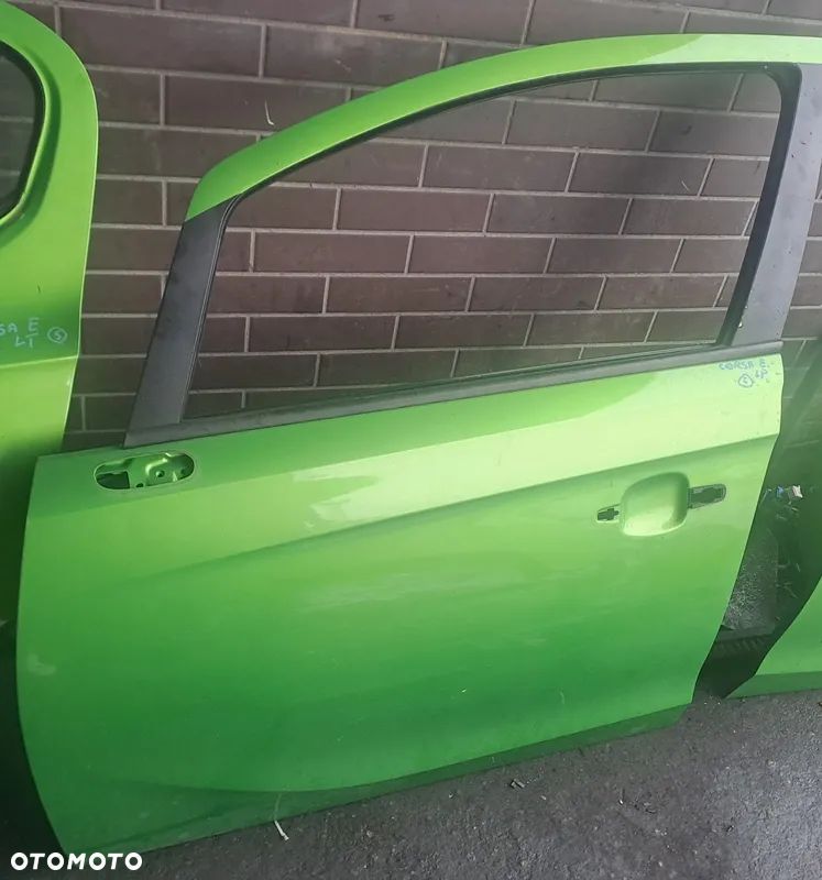 OPEL CORSA E 15r DRZWI LEWY PRZÓD PRZEDNIE Z30P GOŁE