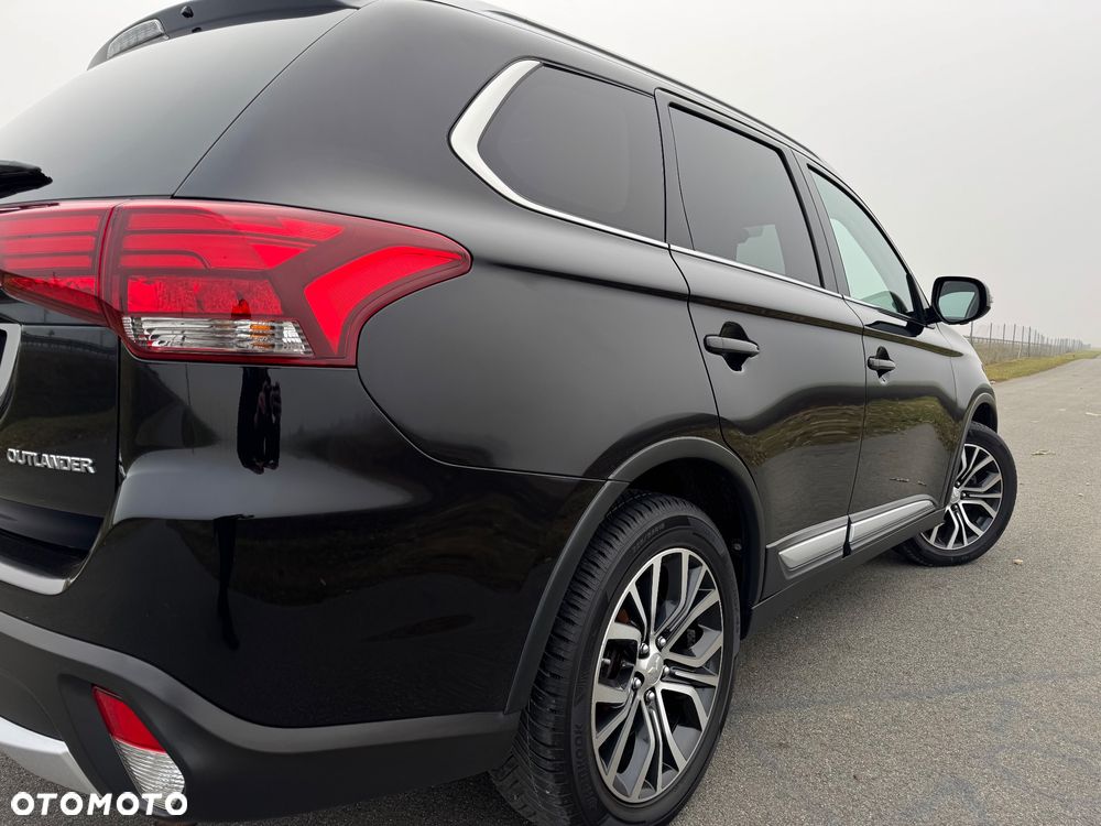 Mitsubishi Outlander 2.0 2WD CVT Diamant Edition+ - 18