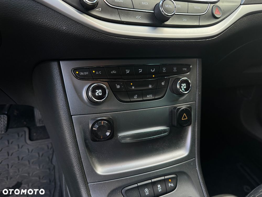 Opel Astra 2019 photo 4