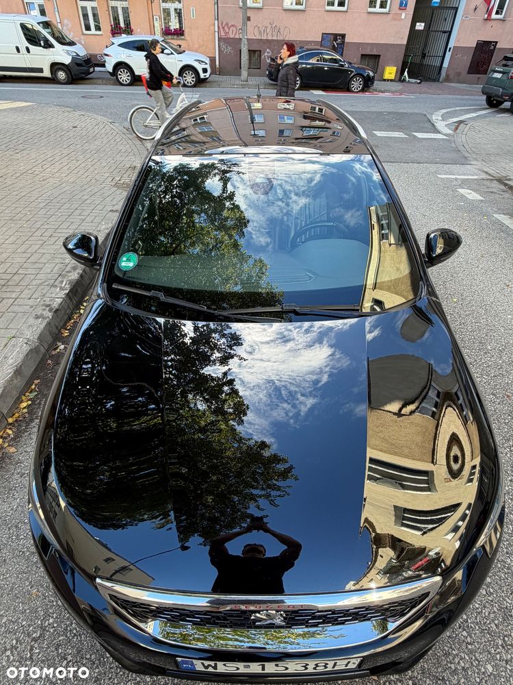 Peugeot 308 2019 photo 5
