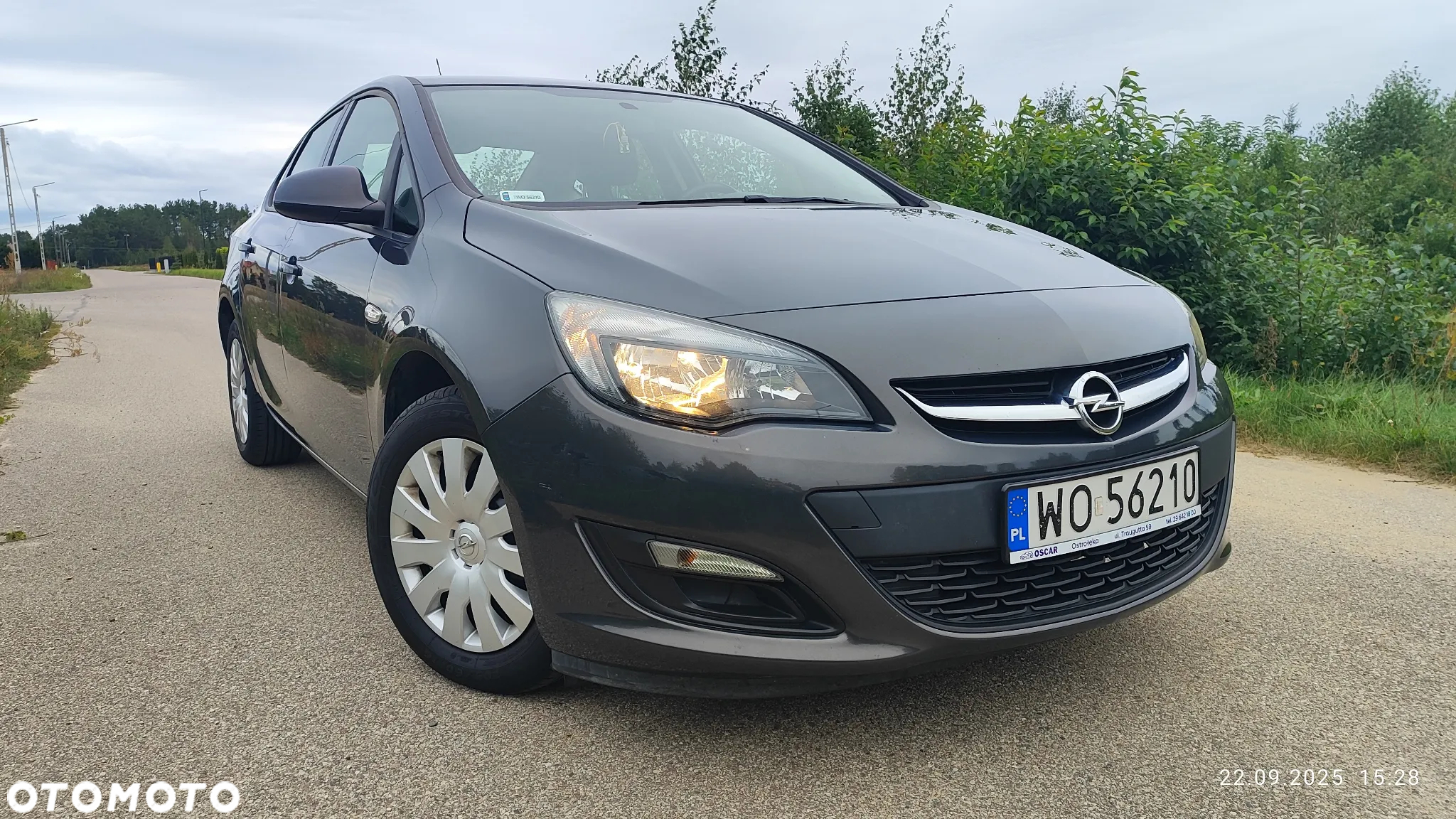 Opel Astra IV 1.4 T Active EU6 - 3