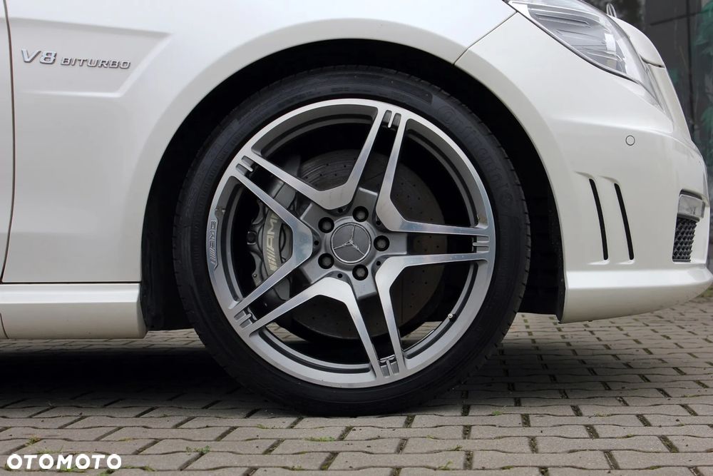 Mercedes-Benz Klasa E 63 AMG - 7