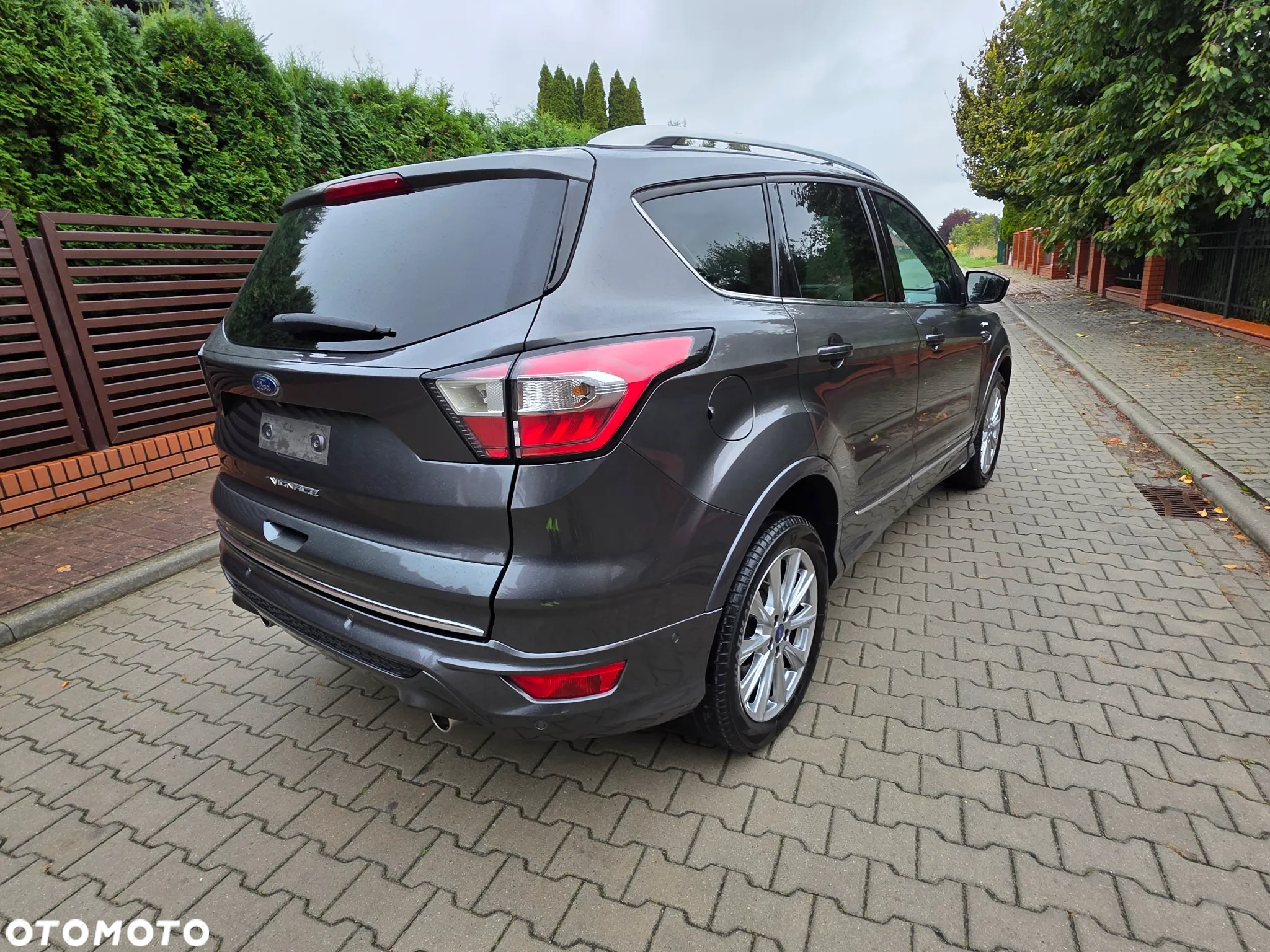 Ford Kuga - 18