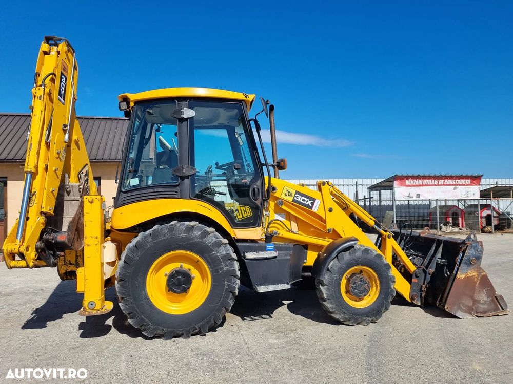 JCB 3CX - 5