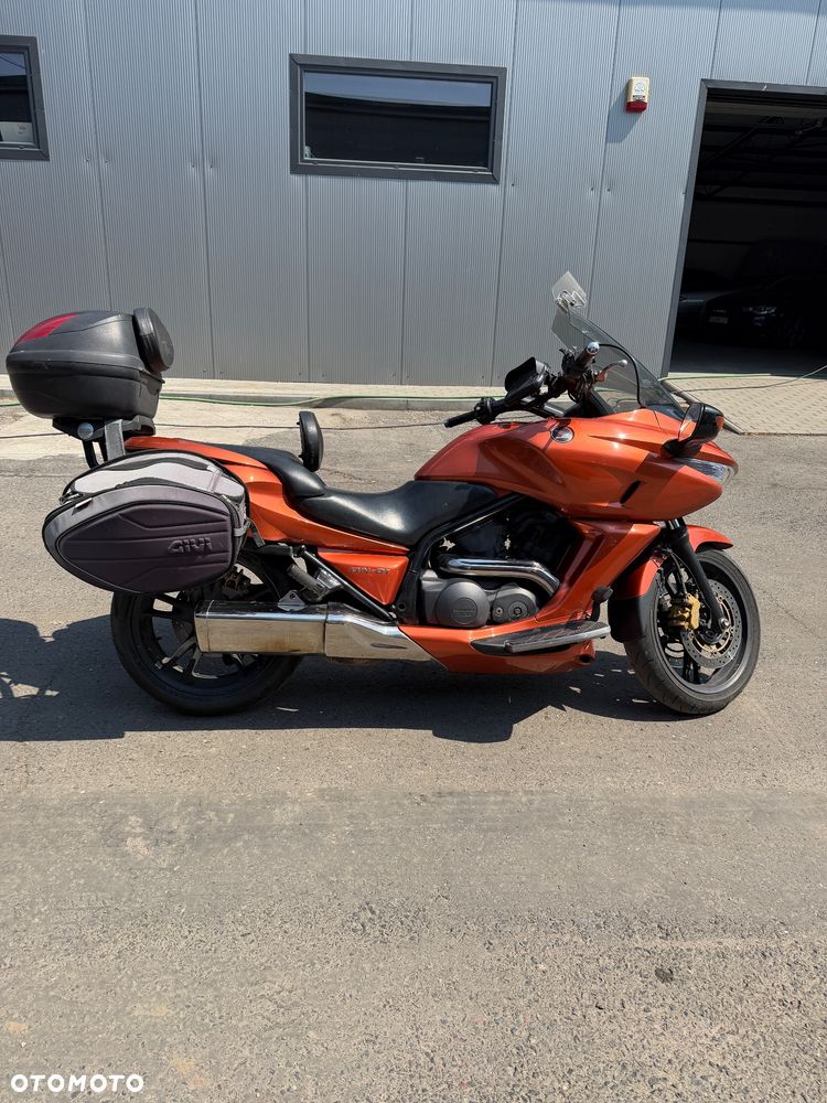Honda DN-01 - 3