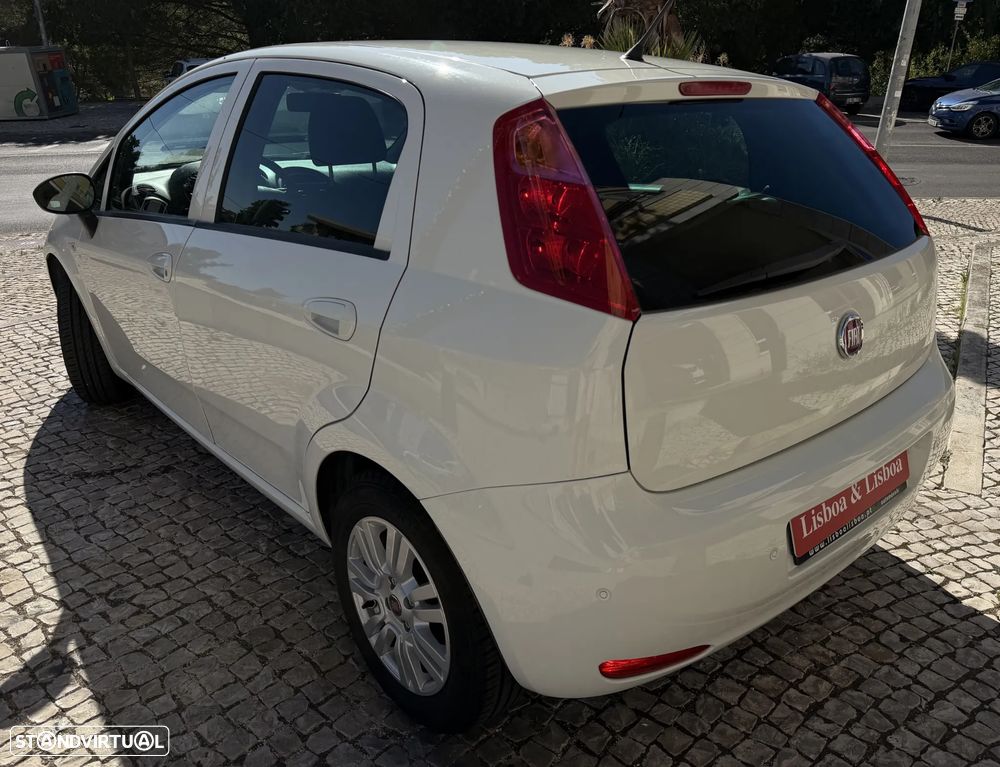 Fiat Punto 1.2 Lounge S&S - 4