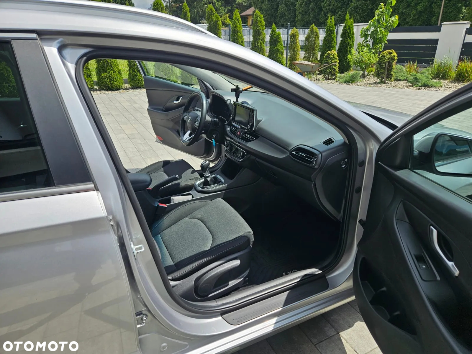 Hyundai i30 1.6 D Classic + - 20