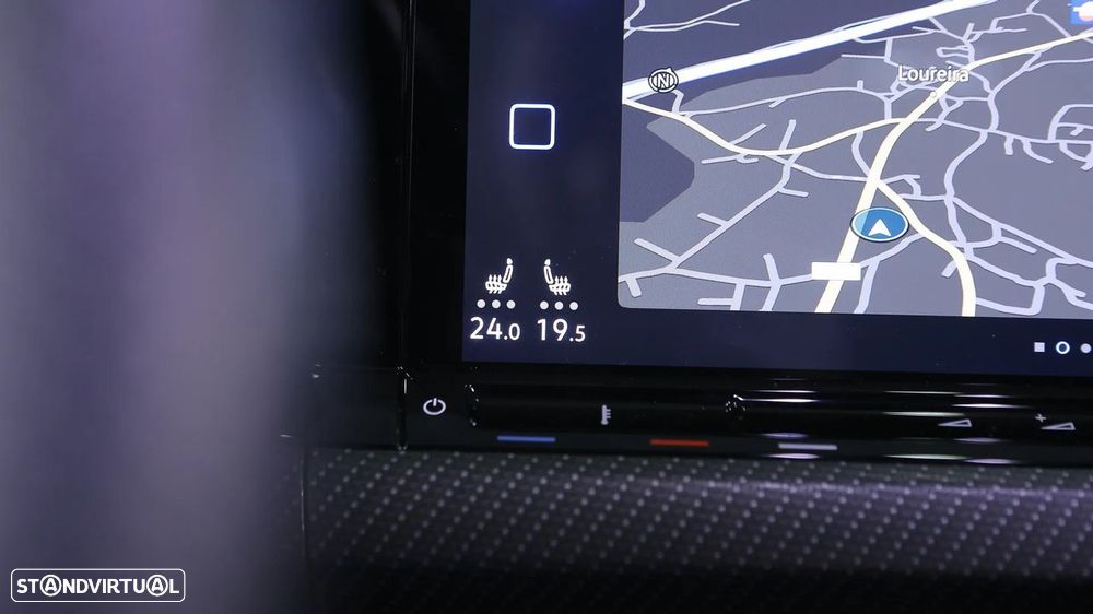 VW Golf 2.0 TSI R DSG - 19