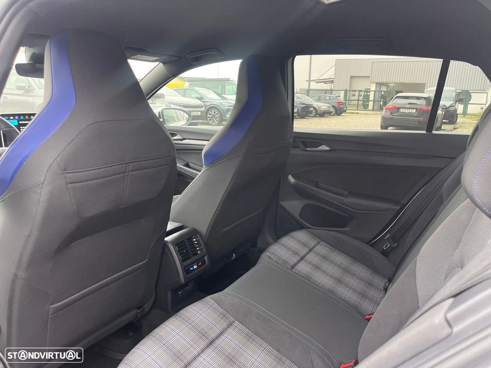 VW Golf 1.5 TSI e-Hybrid GTE DSG - 19