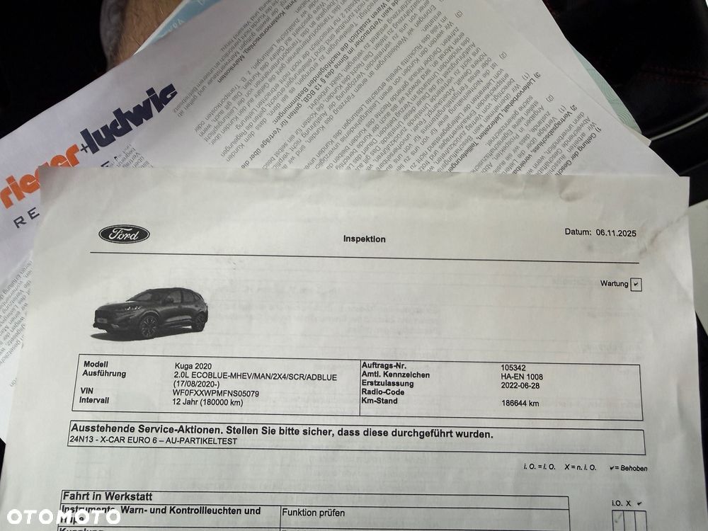 Ford Kuga 2.0 EcoBlue Hybrid ST-LINE - 30