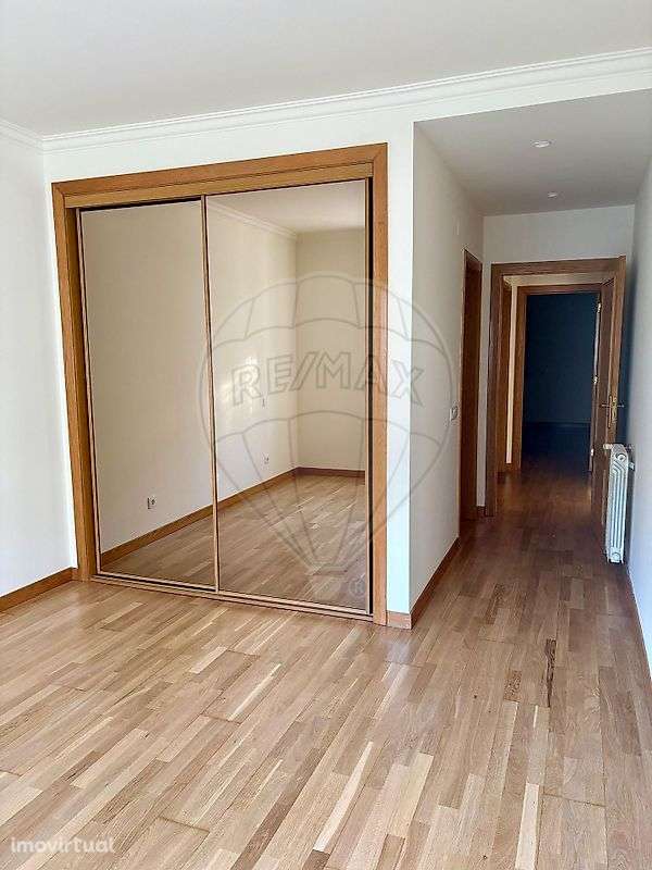 Apartamento T2 para arrendamento - Grande imagem: 4/10