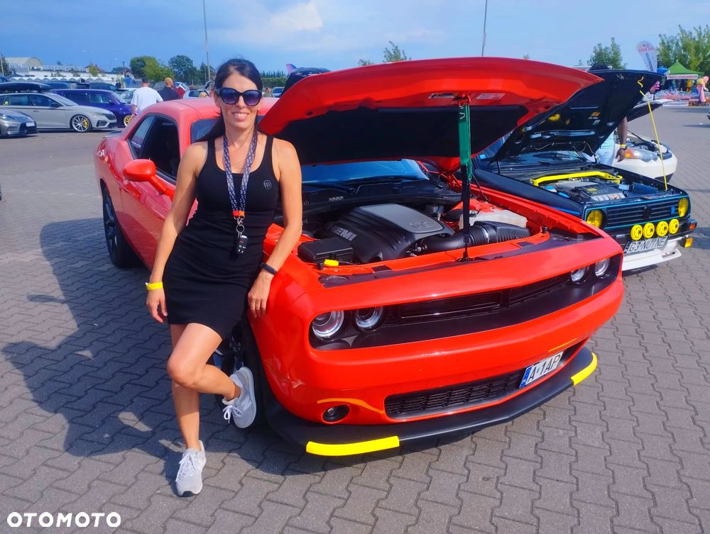Dodge Challenger 5.7 R/T - 40
