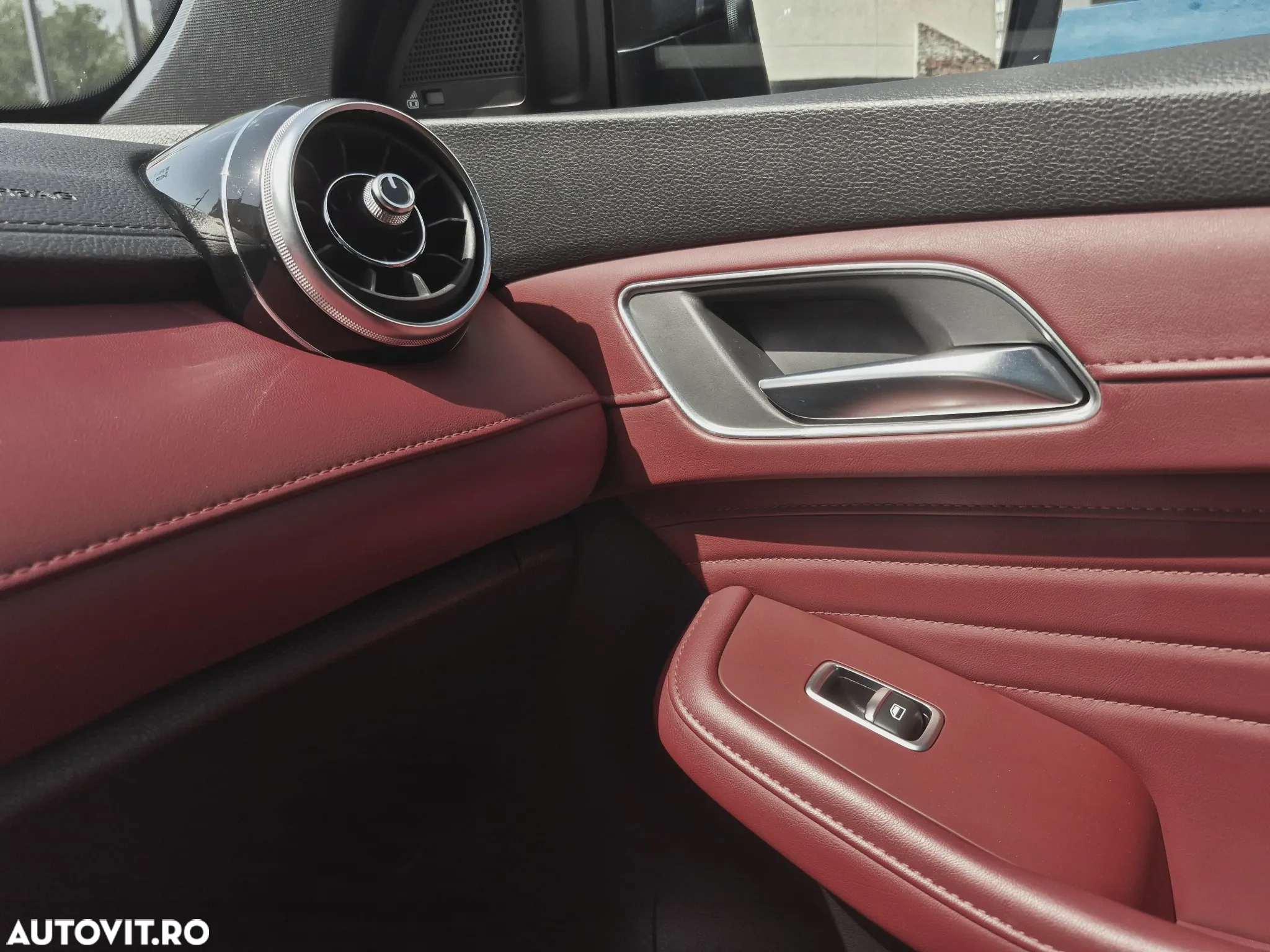 MG EHS 1.5T-GDI PHEV Luxury - 27