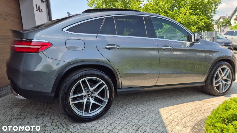 Mercedes-Benz GLE - 4