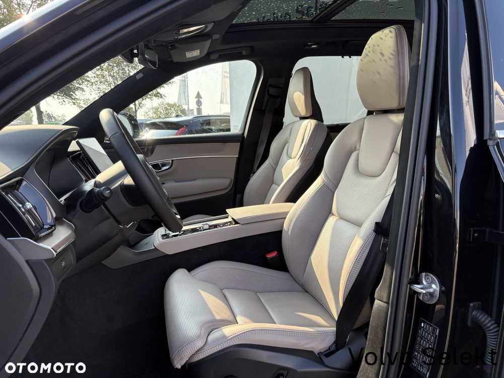 Volvo XC 90 - 10