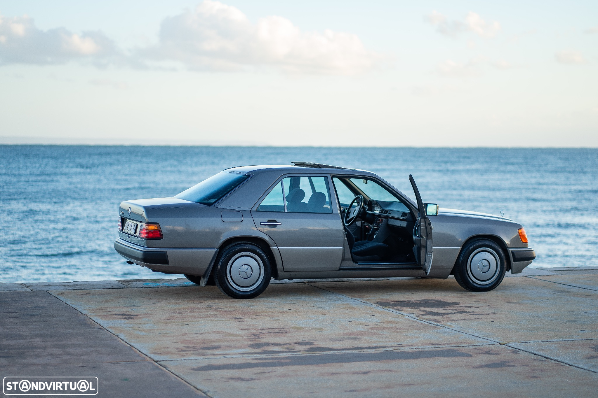 Mercedes-Benz E 250 - 26
