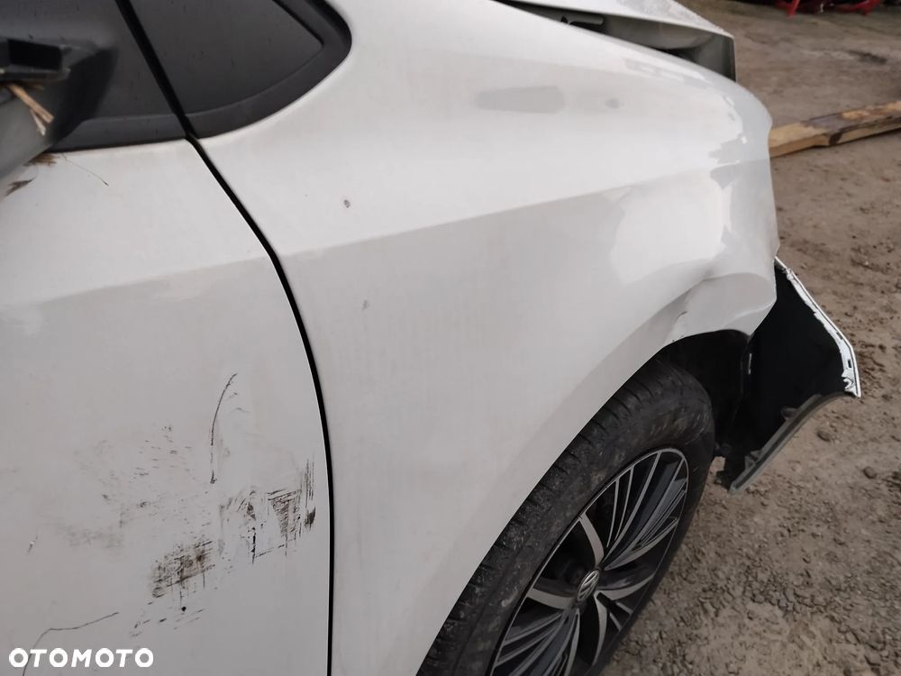 Volkswagen Polo 1.2 TSI Blue Motion Technology MATCH - 14