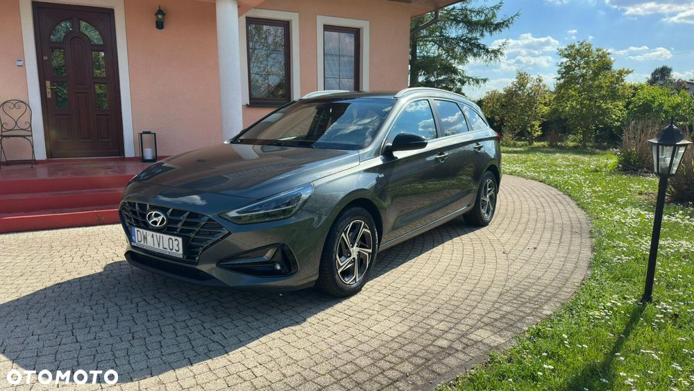 Hyundai i30 1.5 T-GDI 48V Executive - 1