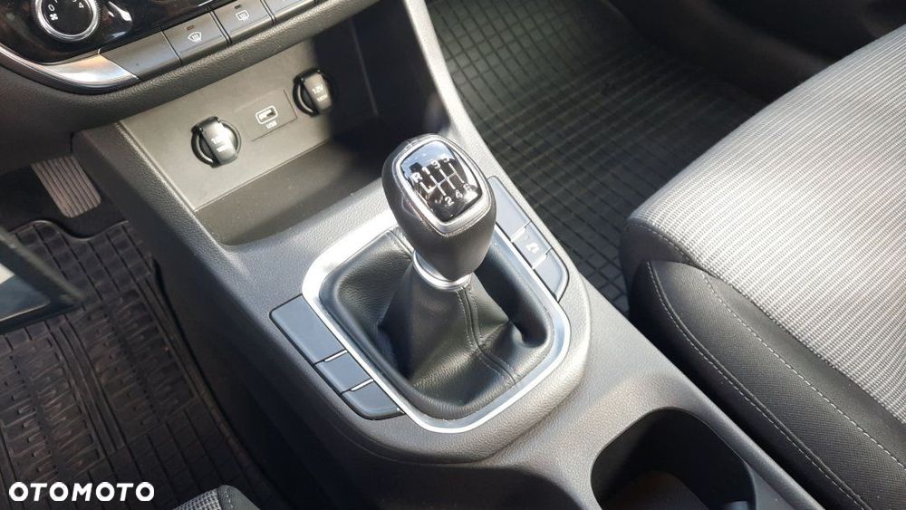 Hyundai i30 - 16