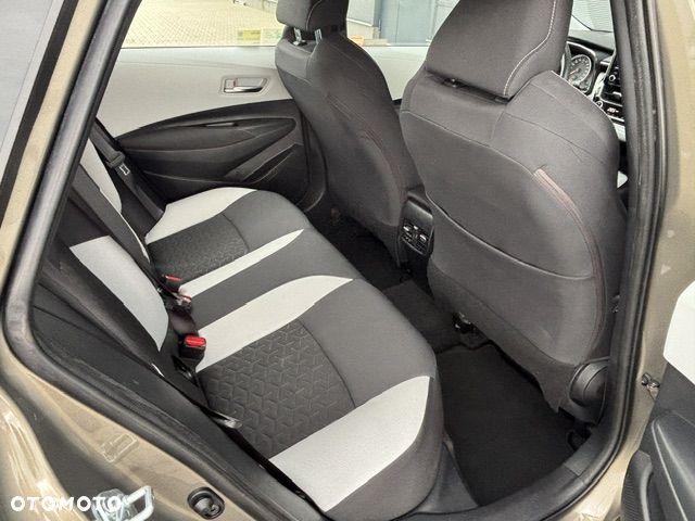 Toyota Corolla 1.2 T Comfort - 24