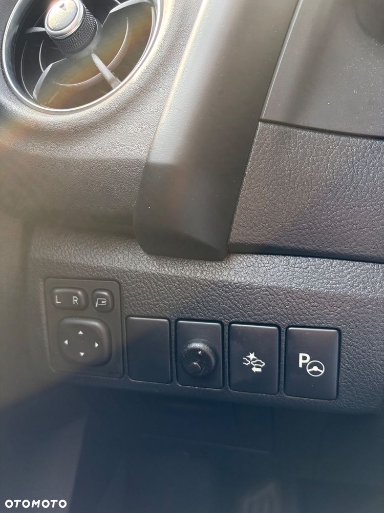 Toyota Auris Hybrid 135 Selection - 14