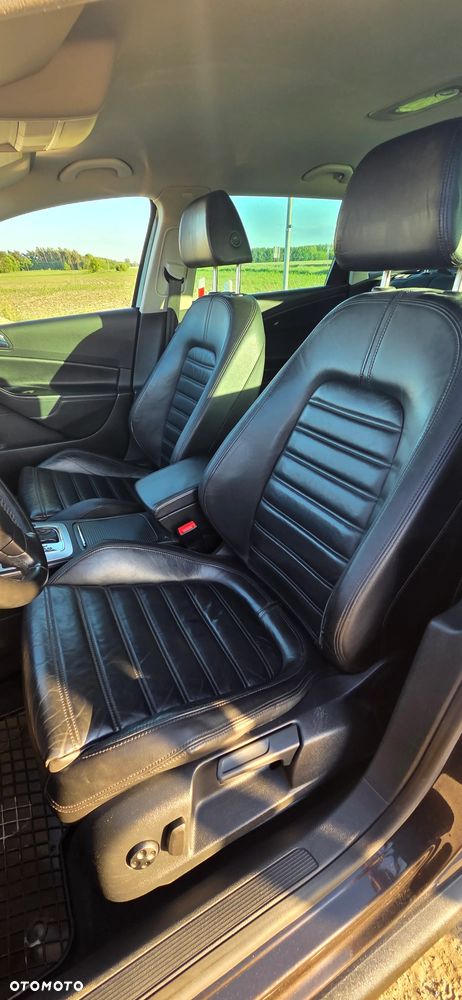 Volkswagen Passat 2.0 TDI Highline DSG - 17