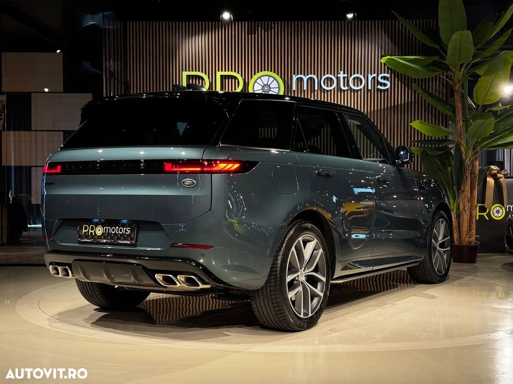 Land Rover Range Rover Sport 4.4 V8 P530 First Edition - 3