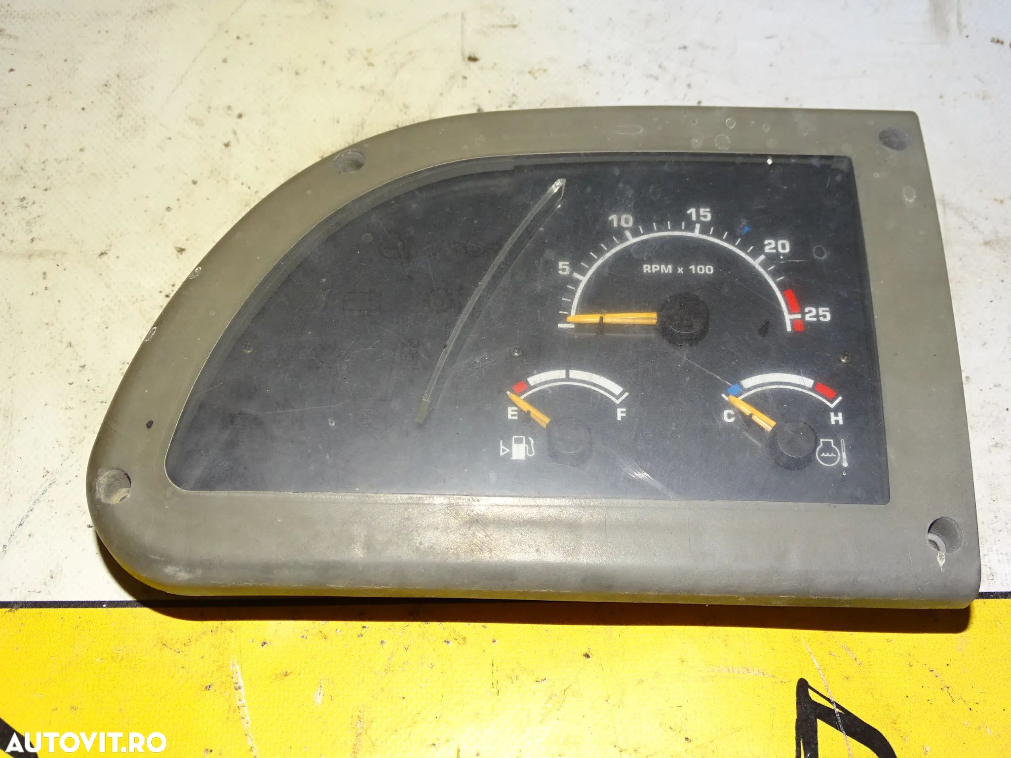 CEAS BORD TEREX - 1