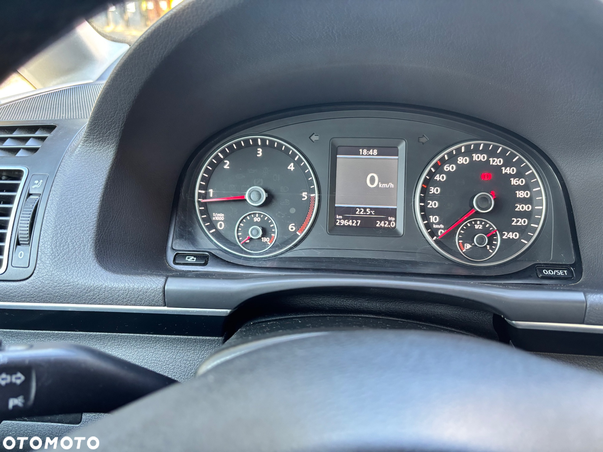 Volkswagen Touran 2.0 TDI DPF Highline - 17