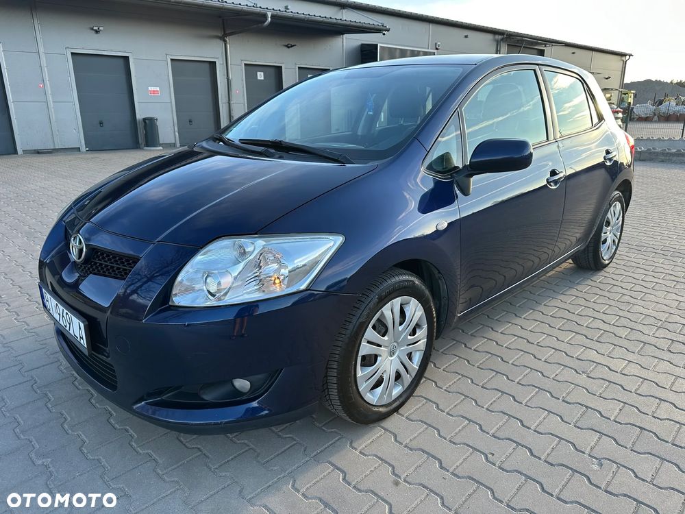 Toyota Auris 1.4 VVT-i Sol - 1