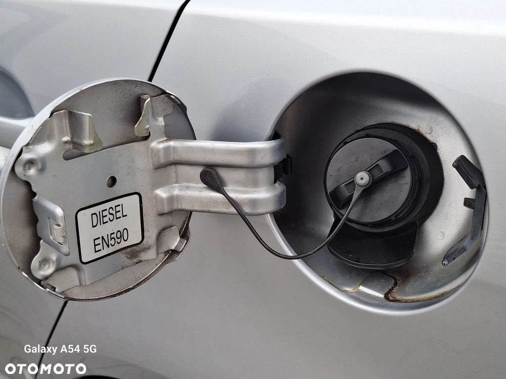 Mitsubishi Lancer 2.0 DI-D Intense - 21