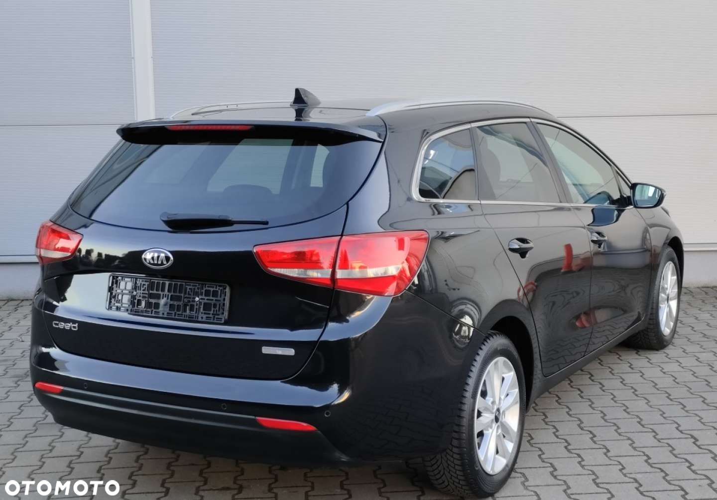 Kia Ceed - 3